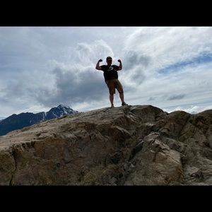 Meet your Posher, Josh